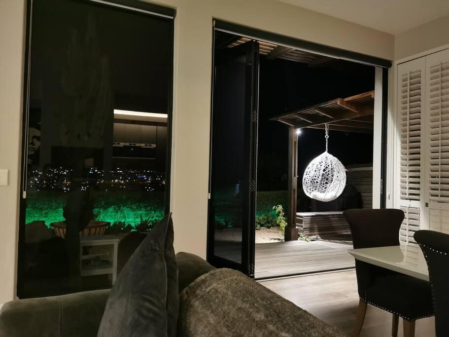 Hollywood On The Hill Villa Cape Town Exterior photo